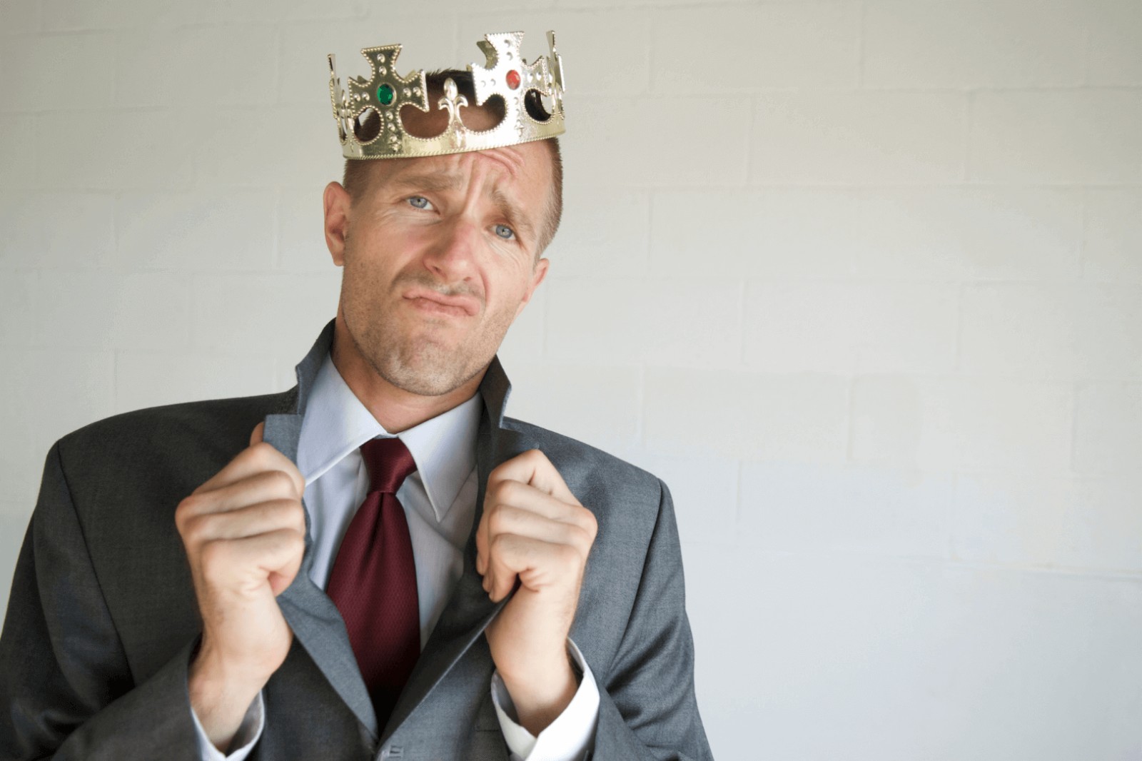 Stature Over Status: Leaders with Titles vs Leaders of Substance.